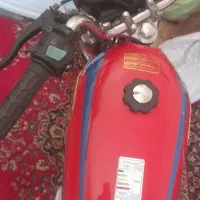 هوندا 125