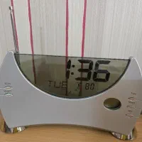 رادیو ساعت دار شیشه ای رومیزی نو