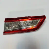 چراغ خطر تویوتا کمری