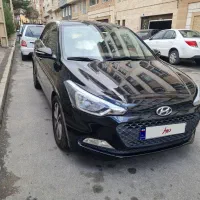 هیوندای i20