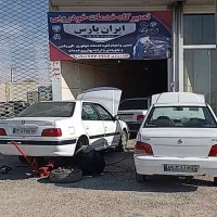 تعمیرگاه خدمات خودرویی(ایران پارس)