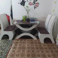 میز و صندلی