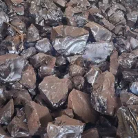 قیر خشک خالص (معدنی نیست)