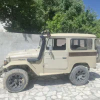 تویوتا fj40 مدل۸۳