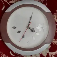 ساعت دیواری