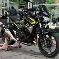 کاوازاکی زد ۲۵۰ نیو kawasaki z 250