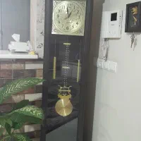 ساعت ایستاده
