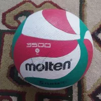 توپ والیبال