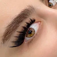 کاشت مژه ی تخصصی