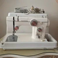 چرخ خیاطی مدل ۸۰۲ ژانومه اصل