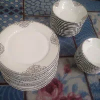 ظروف بشقاب و کاسه