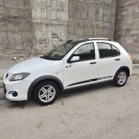 کوئیک r مدل ۹۹ سقف مشکی