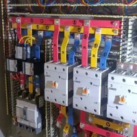 جویای کار برق صنعتی و plc و HMI