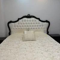 تخت خواب کلاسیک دونفره