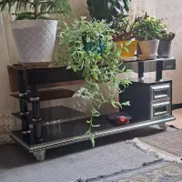 میز تلویزیون در حد نو