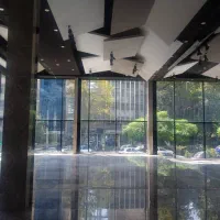 ۱۶۰۰متر تجاری خیلی ریزشی تجریش