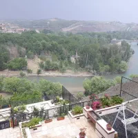 اجاره ویلا ۳ طبقه با ویو رودخانه  در پل زمانخان