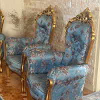 مبل سلطنتی ۹ نفره به همراه میز عسلی و میز جلو مبلی