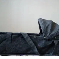 گهواره. و کریر نوزاد
