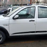 کوییک صفر، 1404،  GXR سفید، سقف مشکی