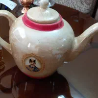 قوری بسیار بزرگ