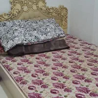تخت دو نفره