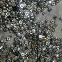 تعداد زیادی قطعات  ساعت  مچی رقاصک. سر کوک و..