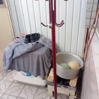 یک جالباسی نو هس چهارصد