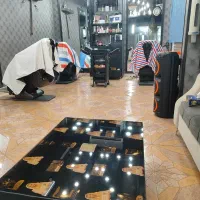 همکار آرایشگر برای اجاره صندلی یا درصدی