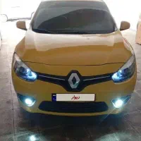 تاکسی بین شهری رنو فلوئنس 2017