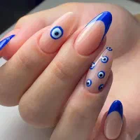 سالن زیبایی سایه چشم