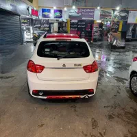 کوییکRسفید قرمز ۱۴۰۰تمیز مایل به معاوضه