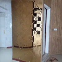 آیینه دیوار کوب