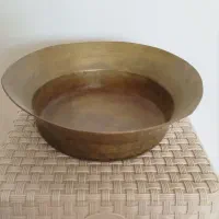 تشت برنجی قدیمی