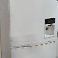 یخچال و فریزر اسنوا