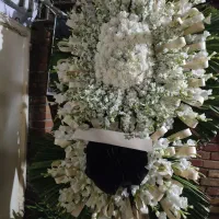 تاج گل دوطبقه