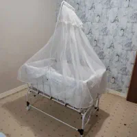 گهواره نوزاد