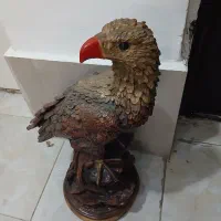 مجسمه عقاب.