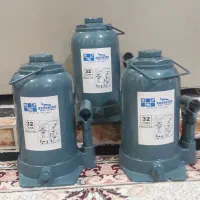 جک ۳۲ تن روغنی
