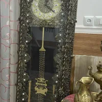 ویترین پاتریشن  و ساعت طرح برنز