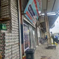 کارگر انبار