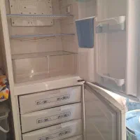دو عدد یخچال دسته دوم