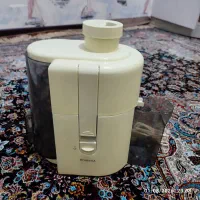 آب میوه گیری وکتری برقی سالم