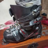 بوت اسکیت یخ