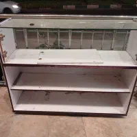 ویترین چوبی باشیشه