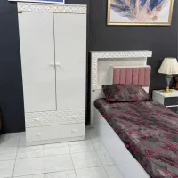 تختخواب یک نفره و کمد