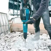 تخریب و کنده کاری با دستگاه هلتی کوچک وبزرگ