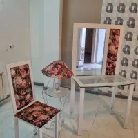 ست میز آرایش،صندلی و آباژور