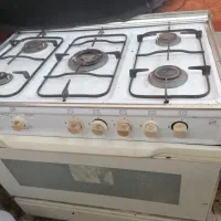 اجاق گاز پنج شعله ی فر دار کاملا لعاب