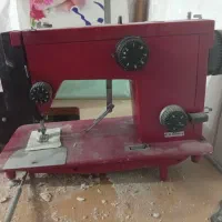 چرخ خیاطی قدیمی